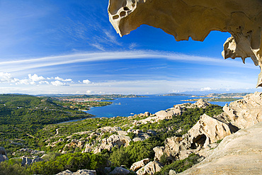 Palau, the granite Bear Rock dominates Palau, Bocche di Bonifacio, La Maddalena Archipelago, Sardinia, Italy, Europe