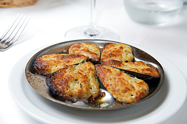 Gratin mussels, Restaurant Stella dOro, Bonifacio, South Corsica, France, Europe