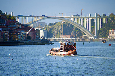 Bridge Ponte de Arrabida, City Porto (Oporto) at Rio Douro. The old town is listed as UNESCO world heritage. Portugal, Europe