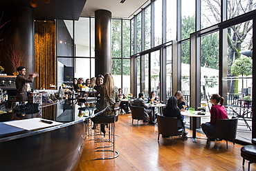 Inside Il Bar at Bulgari Hotel during the aperitivo time. Hotel Bulgari, Milan, Lombardy, Italy, Europe