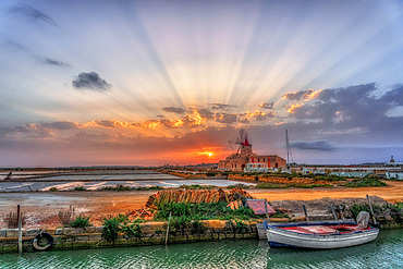 Sunset On The Saline Dello Stagnone salt pans, Marsala, Trapani, Italy, Europe