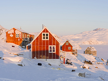 The traditional and remote greenlandic inuit village Kullorsuaq located at the Melville Bay, part of the Baffin Bay, in the far north of West Greenland. America, North America, Greenland, Denmark