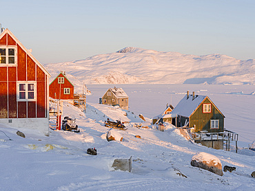 The traditional and remote greenlandic inuit village Kullorsuaq located at the Melville Bay, part of the Baffin Bay, in the far north of West Greenland. America, North America, Greenland, Denmark