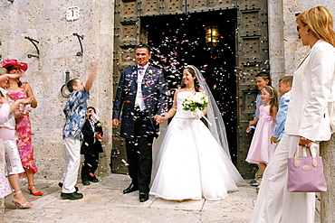 Rice throwing, Italy 