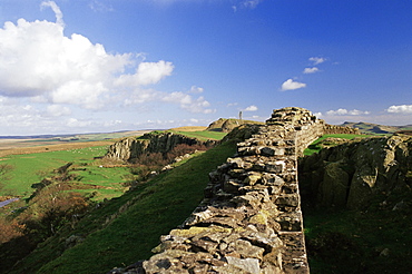 Wallcrags, Roman wall, Hadrian's Wall, UNESCO World Heritage Site, Northumberland (Northumbria), England, United Kingdom, Europe