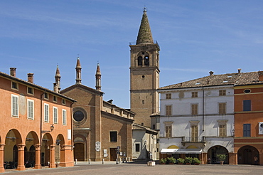 Piazza Verdi and Oratory of the Holy Trinity, where Verdi was married, Busseto, Emilia-Romagna, Italy, Europe