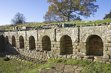 Storage alcoves in the changing room of the Roman Baths, dating from AD 138, Cilurnum (Chesters Roman Fort), Hadrian's Wall, UNESCO World Heritage Site, Chollerford, Northumbrian National Park, England, United Kingdom, Europe