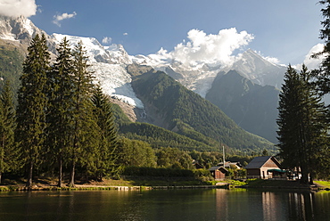 Mont Blanc, 4809m, and the Glaciers, Chamonix, Haute Savoie, French Alps, France, Europe