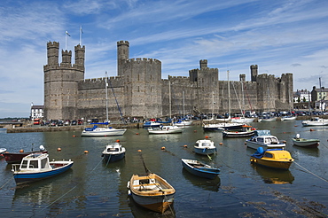 Caernarfon Castle, Medieval Fortress, UNESCO World Heritage Site, Gwynedd, Wales, United Kingdom, Europe