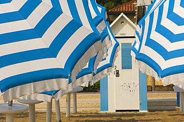 Umbrellas and beach hut, Jesolo, Venetian lagoon, Veneto, Italy, Europe