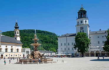 City Square, Museum, UNESCO World Heritage Site, Salzburg, Austria, Europe