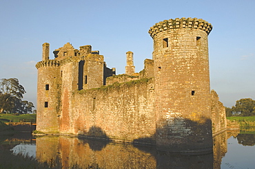 Medieval stronghold, Caerlaverock Castle ruin, Dumfries and Galloway, Scotland, United Kingdom, Europe