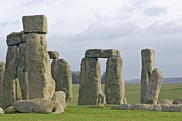 Stonehenge, 5000 years old stone circle, UNESCO World Heritage Site, Salisbury Plain, Wiltshire, England, United Kingdom, Europe