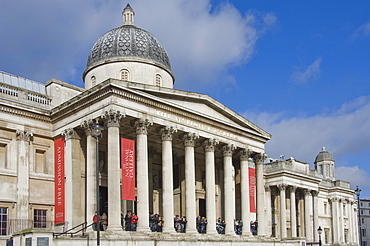 The main entrance, the National Gallery, Trafalgar Square, London, England, United Kingdom, Europe