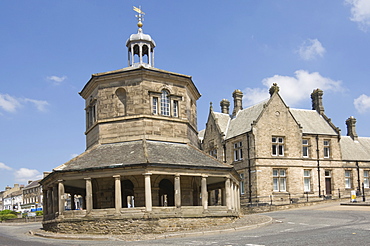 The Market Cross, Barnard Castle, County Durham, England, United Kingdom, Europe