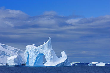Icebergs, Weddell Sea, Antarctic Peninsula, Antarctica, Polar Regions