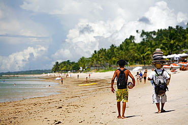 People at Parracho Beach, Arraial d'Ajuda, Bahia, Brazil, South America 