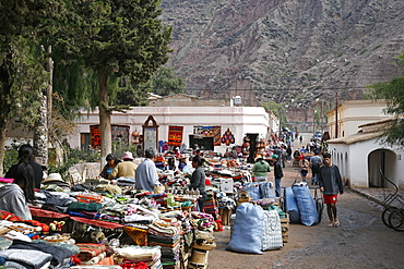 Market in Purmamarca, Quebrada de Humahuaca, Jujuy Province, Argentina, South America 