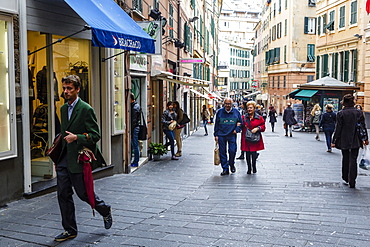 Street scene in the old city, Genoa, Liguria, Italy, Europe