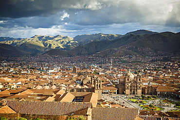 Elevated view over Cuzco and Plaza de Armas, Cuzco, UNESCO World Heritage Site, Peru, South America 