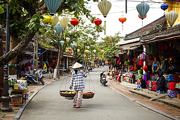 Street scene, Hoi An, Vietnam, Indochina, Southeast Asia, Asia