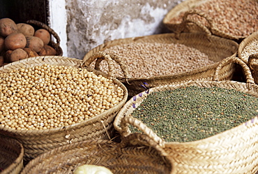 Grains at the market, Stone Town, Zanzibar, Tanzania, East Africa, Africa