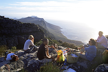 Visitors having a picnic on the top of Table Mountain, Cape Town, South Africa, Africa