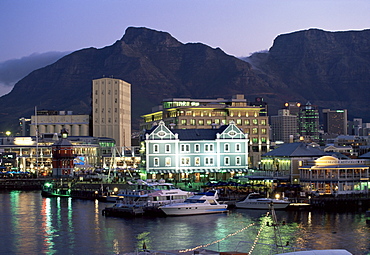 The Victoria and Alfred waterfront, in the evening, Cape Town, South Africa, Africa