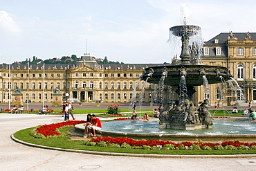 Schlossplatz (Palace Square) and Neues Schloss, Stuttgart, Baden Wurttemberg, Germany, Europe