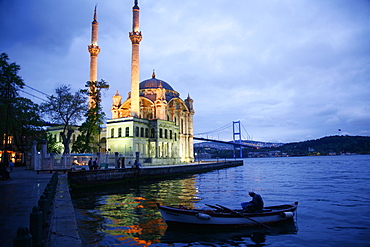 Ortakoy Mecidiye mosque and the Bosphorus bridge, Istanbul, Turkey, Europe