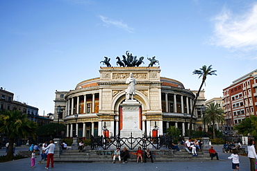 Teatro Politeama, Palermo, Sicily, Italy, Europe