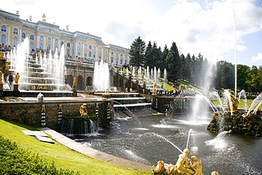 The Grand Cascade at Peterhof Palace (Petrodvorets), St. Petersburg, Russia, Europe