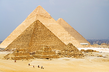 The Pyramids of Giza, Giza, UNESCO World Heritage Site, near Cairo, Egypt, North Africa, Africa