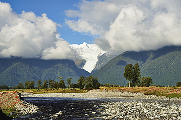 Clearwater Creek and Fox Glacier, Westland Tai Poutini National Park, UNESCO World Heritage Site, West Coast, South Island, New Zealand, Pacific