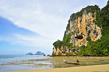 Ton Sai Bay, Rai Leh (Railay), Andaman Coast, Krabi Province, Thailand, Southeast Asia, Asia