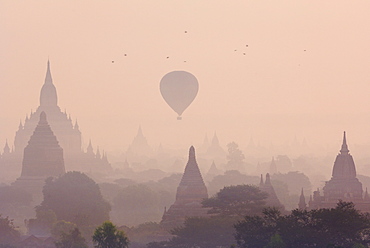 Bagan (Pagan), Myanmar (Burma), Asia