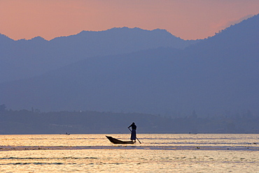 Fisherman on Inle Lake, Shan States, Myanmar (Burma), Asia