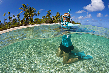 Snorkeling at French Polynesia, Apataki Atoll, Tuamotu Archipel, French Polynesia