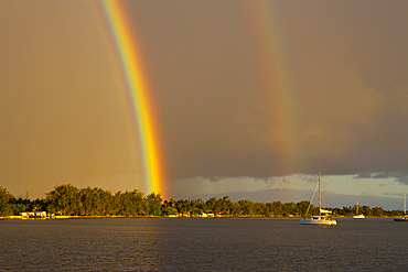 Rainbow in front of Rotoava, Fakarava, Tuamotu Archipel, French Polynesia