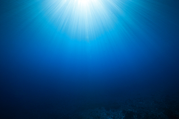 Sun Rays in Blue Ocean, Fakarava, Tuamotu Archipel, French Polynesia