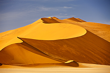 Big Mama Dune in Sossusvlei Area, Namib Naukluft Park, Namibia