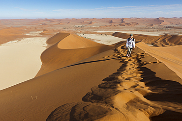 Big Daddy Dune at Deadvlei, Namib Naukluft Park, Namibia