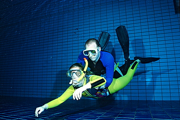 scuba diving lessons in a swimming pool, recovery, Germany, Munich, Olympiabad