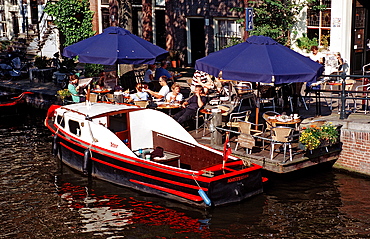 Open air cafe on Herengracht, Amsterdam, The Netherlands (Holland), Europe