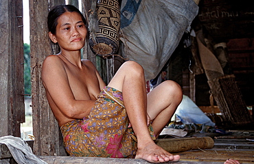 Punan woman, Gunung Mulu National Park, Sarawak, Borneo, Malaysia, Southeast Asia, Asia