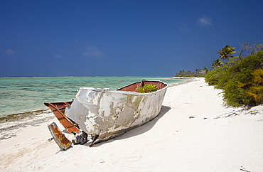 Shipwreck washed up at Bikini Beach, Marshall Islands, Bikini Atoll, Micronesia, Pacific Ocean