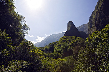 Iao Needle at Kepaniwai County Park,  Iao Valley, Maui, Hawaii, USA