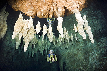 Diver in Chandelier Dripstone Cave, Micronesia, Palau