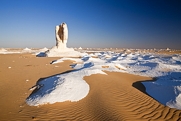 White Desert National Park, Libyan Desert, Egypt