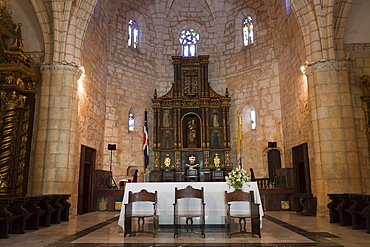 Interior, Cathedral Santa Maria la Menor, Santo Domingo, Dominican Republic, West Indies, Central America